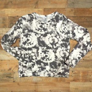 Athleta Girl Rest Day Printed long sleeve gray/ white tie dye shirt size 14 XL